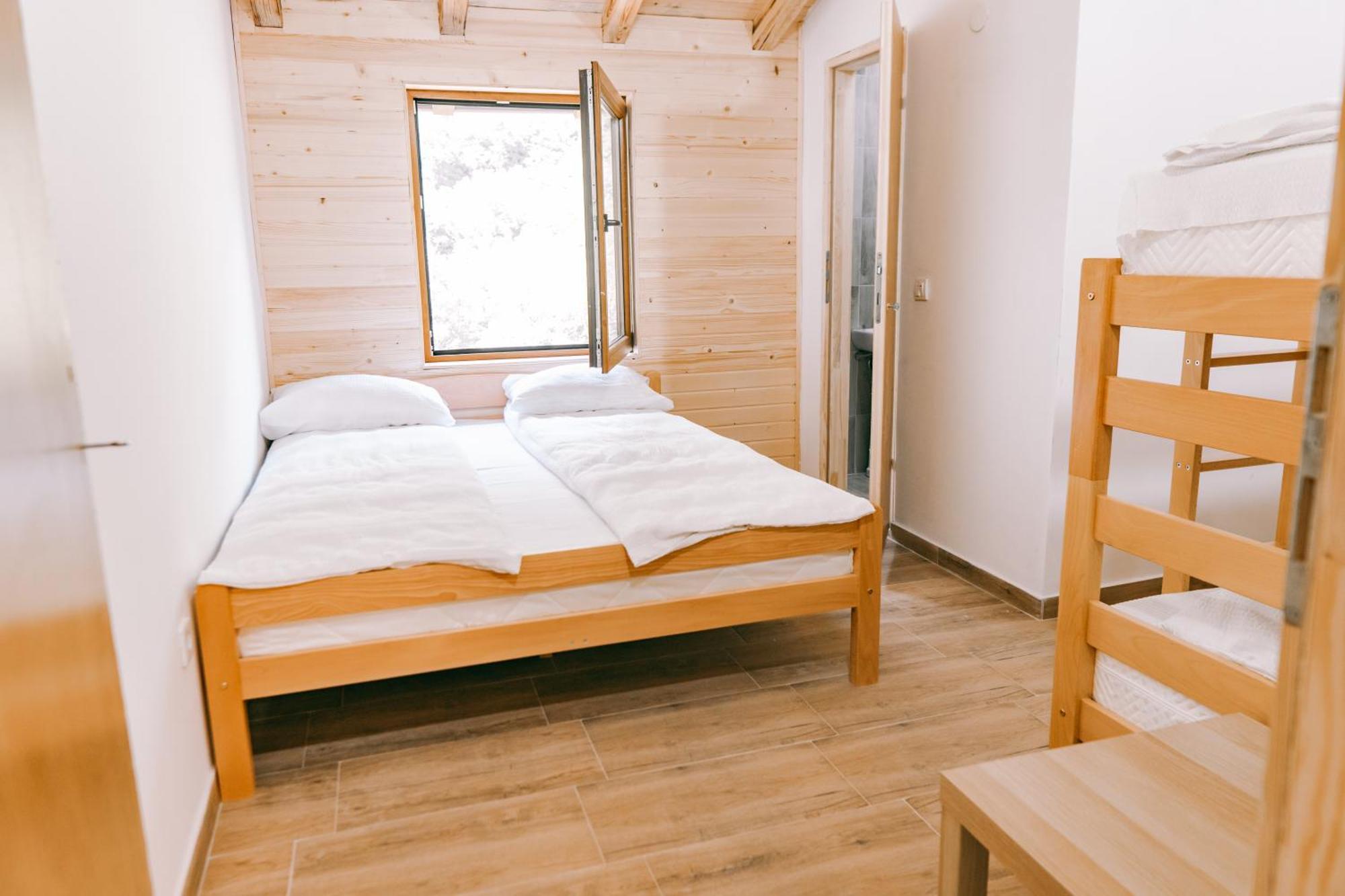 Hotel Vucja Gora Foca Exteriér fotografie